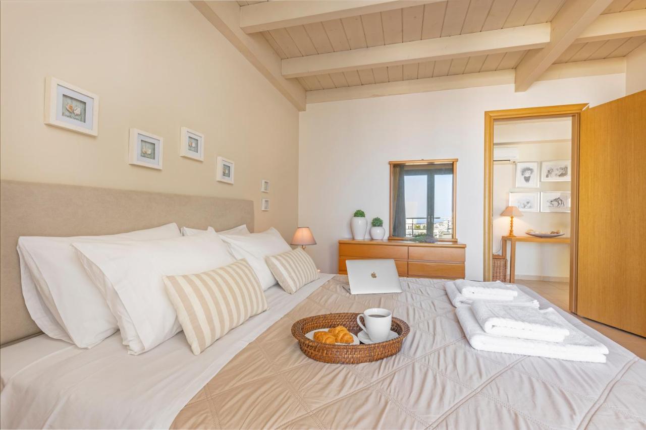 Sunny Penthouse,modern Amenities+aegean View Apartment